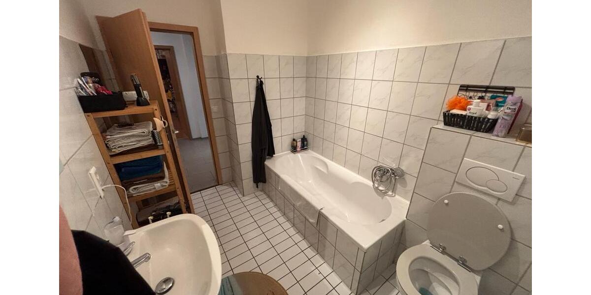 Etagenwohnung Seewald - 4 Zimmer, 98 m&sup2;, 1.150&euro; | Angebot:24819043