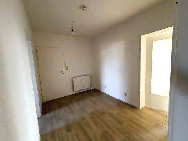 Etagenwohnung Brunsbüttel - 2 Zimmer, 60 m&sup2;, 517&euro; | Angebot:25660683