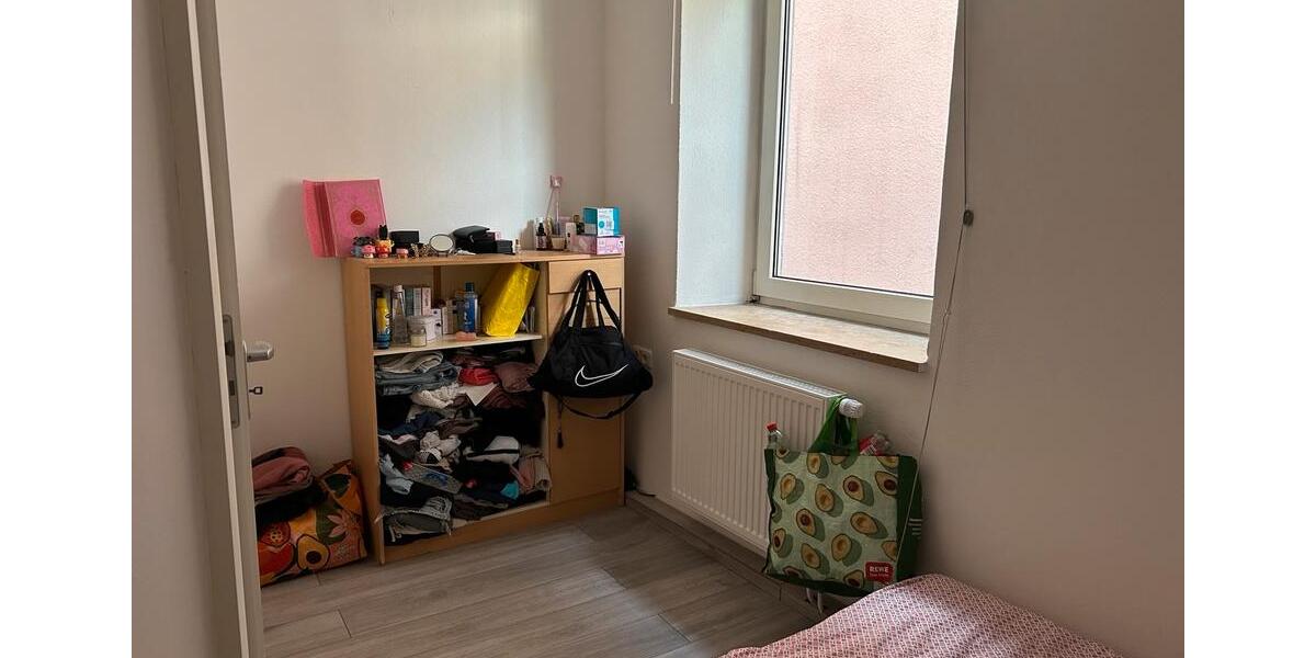 Wohnen auf Zeit Regensburg Galgenberg - 9 Zimmer, 50 m&sup2;, 500&euro; | Angebot:26701592