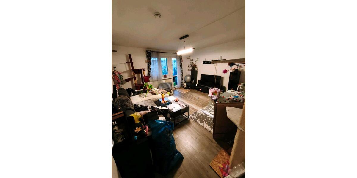 Etagenwohnung Strausberg - 4 Zimmer, 82 m&sup2;, 1.000&euro; | Angebot:26367638