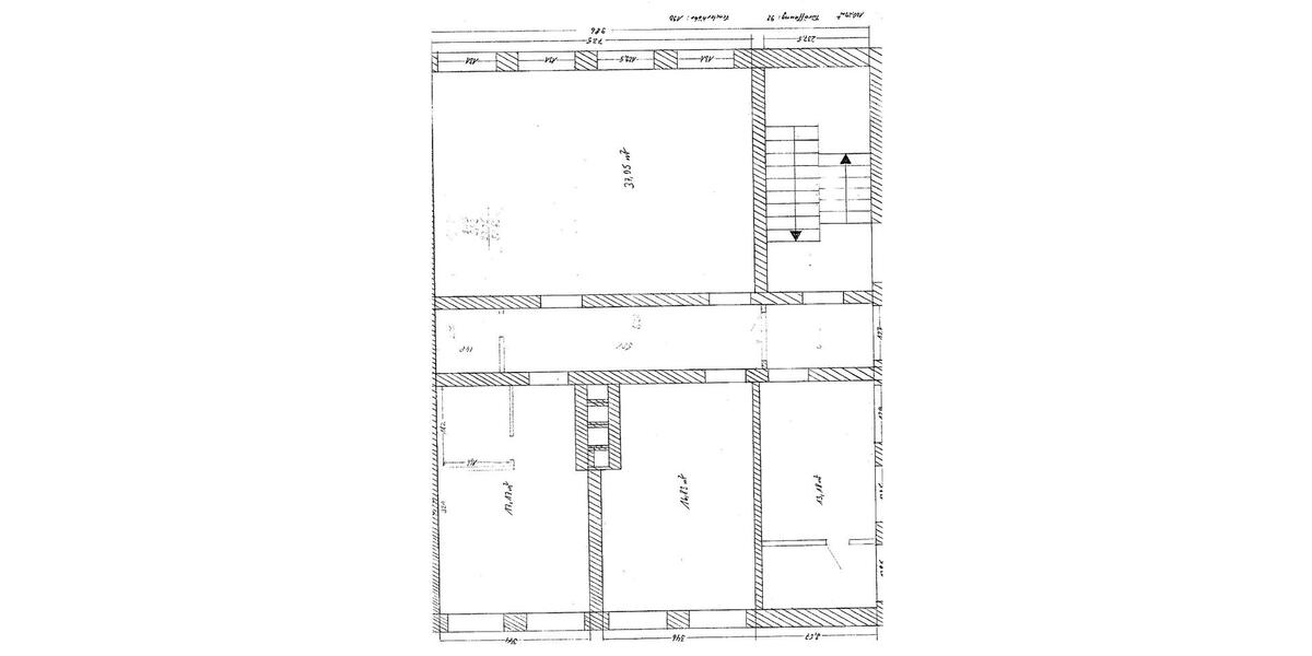 Erdgeschoßwohnung Springe - 3 Zimmer, 99 m&sup2;, 900&euro; | Angebot:25368324