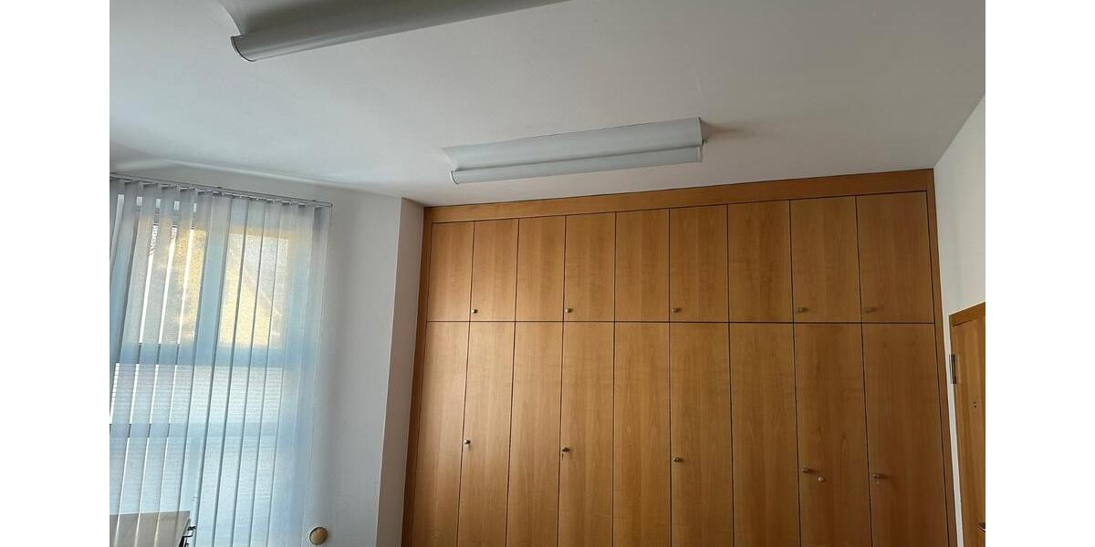 Gewerbeobjekt Abensberg - 1.950&euro; | Angebot:24401772