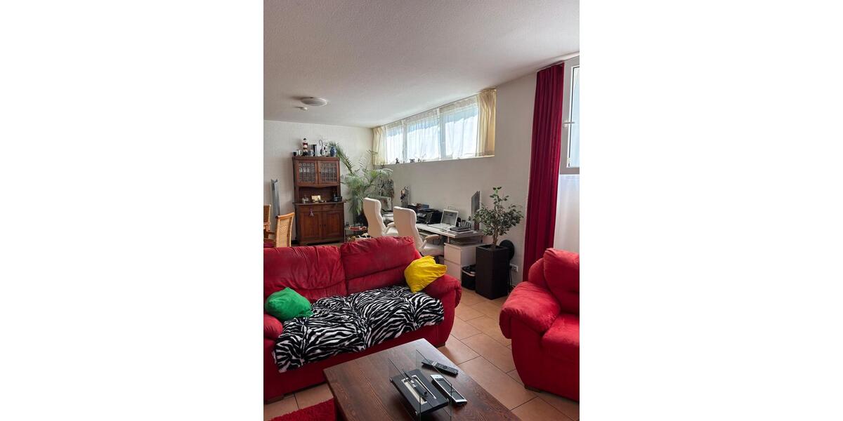 Etagenwohnung Ortenberg - 2 Zimmer, 87 m&sup2;, 780&euro; | Angebot:26422088