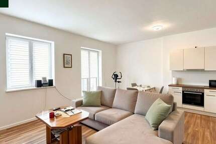 Wohnung Würzburg Frauenland - 2 Zimmer, 64 m&sup2;, 417&euro; | Angebot:27249066