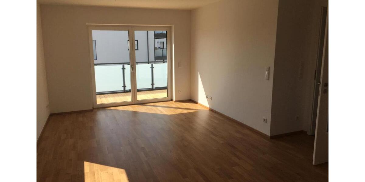 Etagenwohnung Mühldorf am Inn - 3 Zimmer, 85 m&sup2;, 1.065&euro; | Angebot:26119780