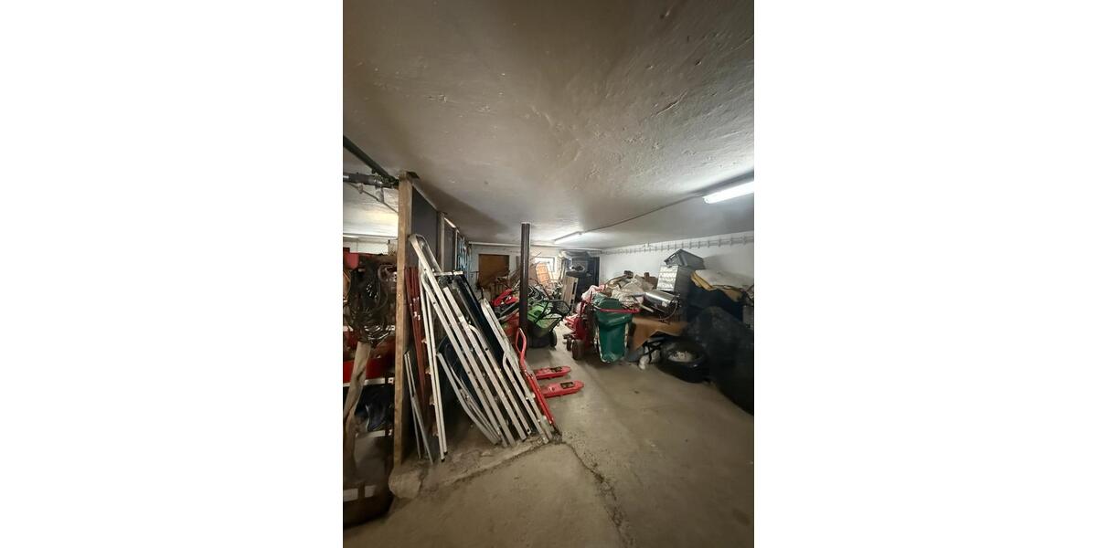 Halle zum vermieten zimmer