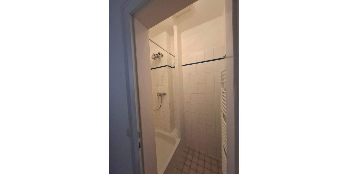 Etagenwohnung Bad Wildungen Bad Wildungen (Kernstadt) - 3 Zimmer, 115 m&sup2;, 950&euro; | Angebot:25770191