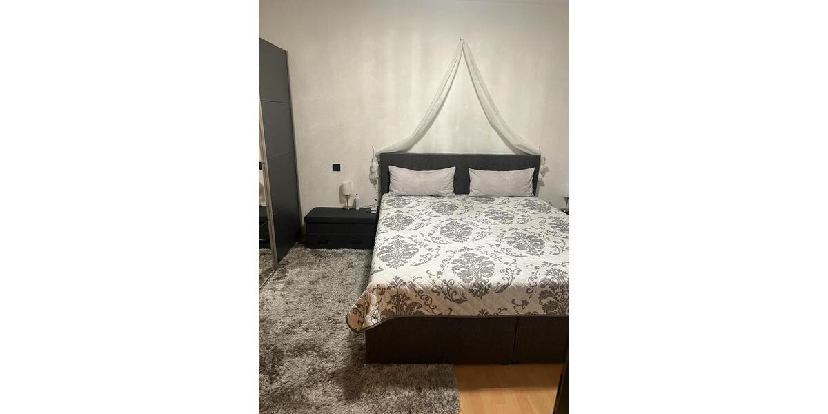 Dachgeschoßwohnung Florstadt - 2 Zimmer, 80 m&sup2;, 900&euro; | Angebot:25756788