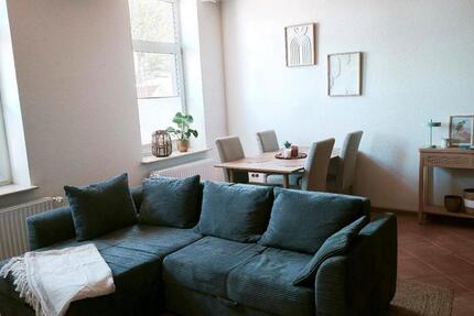 Wohnen auf Zeit Bockhorn - 2 Zimmer, 60 m&sup2;, 65&euro; | Angebot:26411375