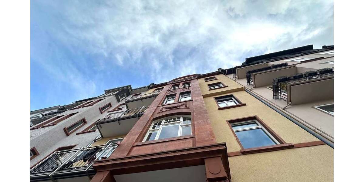 Wohnung zum Mieten in Frankfurt-Sachsenhausen 2.850 € 142.64 m² 5 zimmer