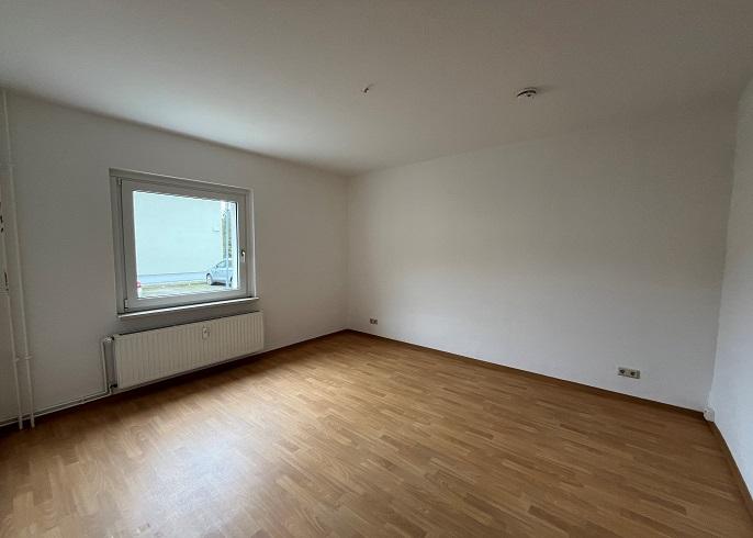 Erdgeschoßwohnung Oschersleben (Bode) - 2 Zimmer, 61 m&sup2;, 346&euro; | Angebot:26368404