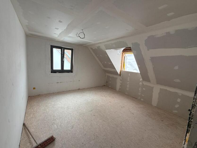 WG Neugründung nahe Stadtmauer