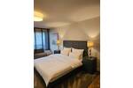 Inselstraße - Luxuriöse 4 Zimmer-Wohnung vollmöbliert mit Blick in den Hofgarten