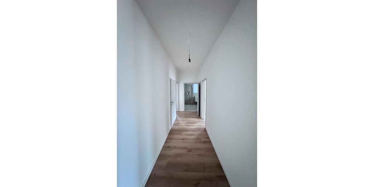 Erdgeschoßwohnung Gummersbach - 3.5 Zimmer, 87 m&sup2;, 1.130&euro; | Angebot:24141550