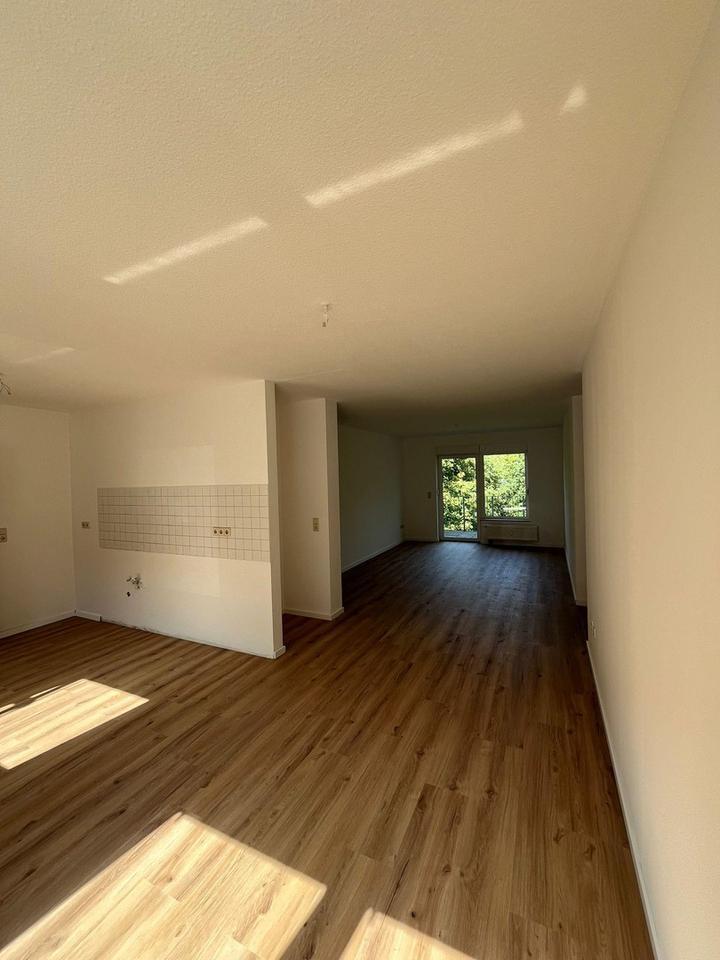 4 Zimmerwohnung mit Balkon und Blick ins Grüne *Erstbezug nach Renovierung*
