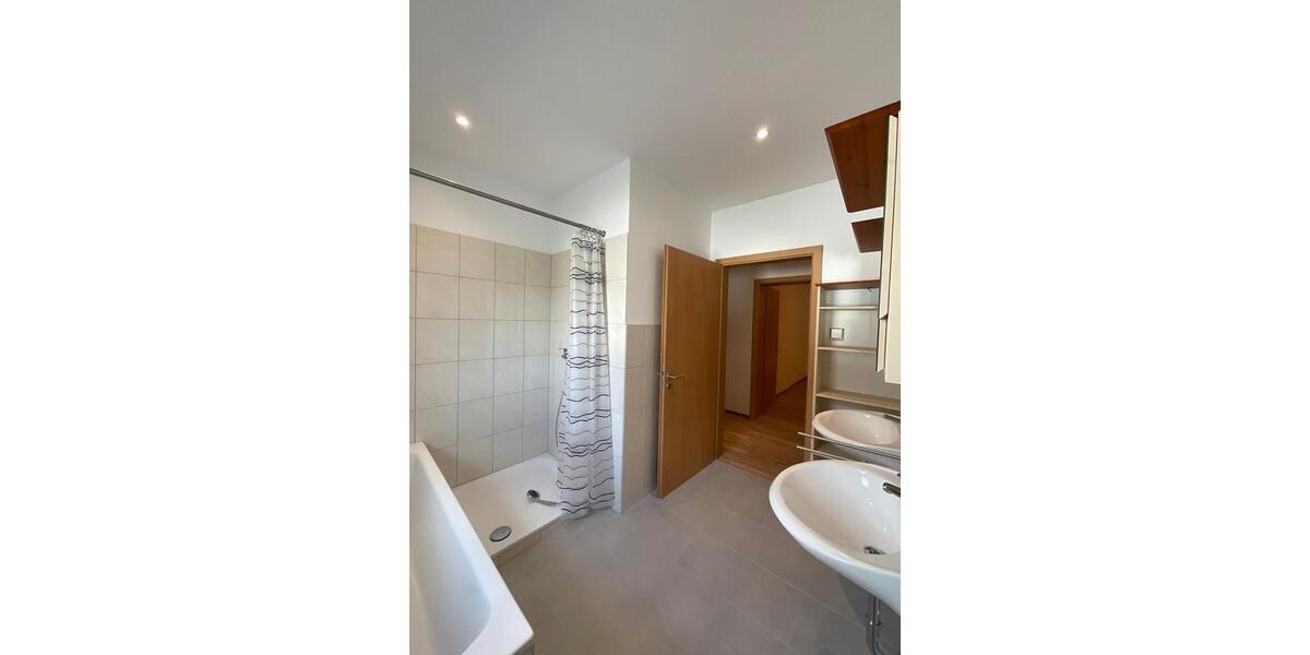 Wohnen auf Zeit Friedberg (Hessen) - 1 Zimmer, 21 m&sup2;, 599&euro; | Angebot:19114629