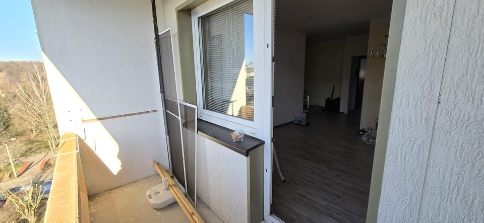 Etagenwohnung Mülsen - 3 Zimmer, 56 m&sup2;, 300&euro; | Angebot:25280288