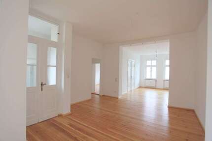 Wohnung Jüterbog - 2 Zimmer, 87 m&sup2;, 750&euro; | Angebot:27220188