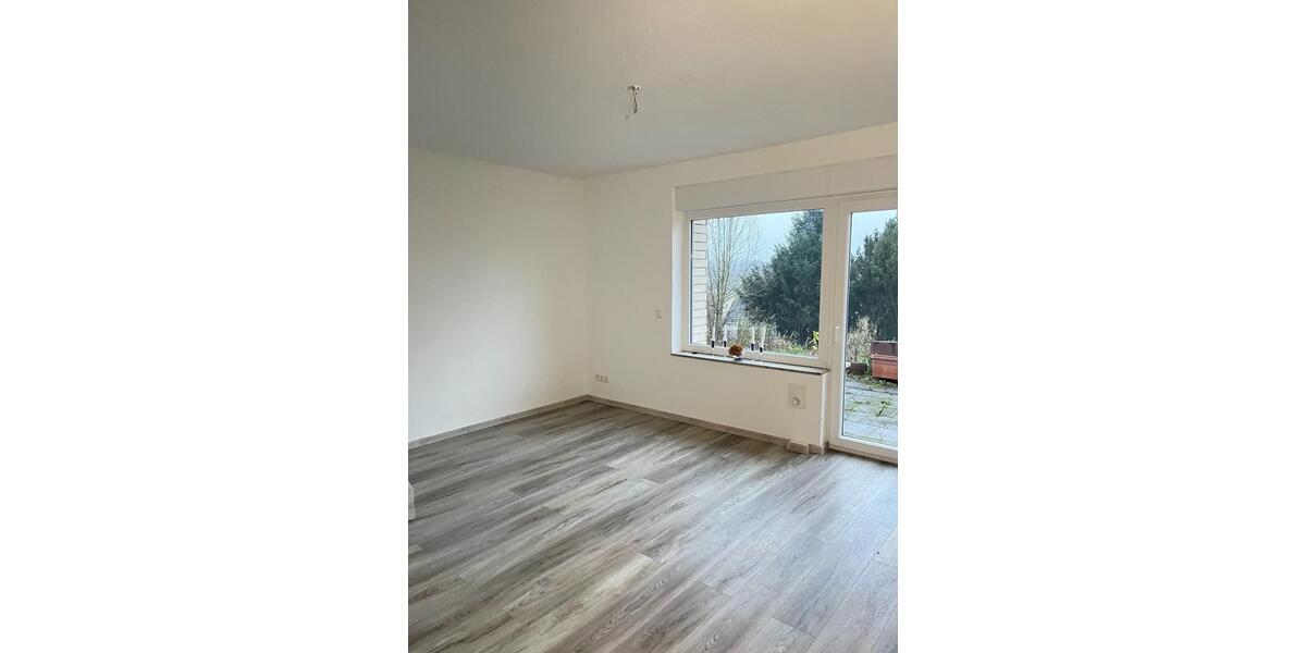 Erdgeschoßwohnung Gummersbach Hepel - 2 Zimmer, 56 m&sup2;, 580&euro; | Angebot:24719352