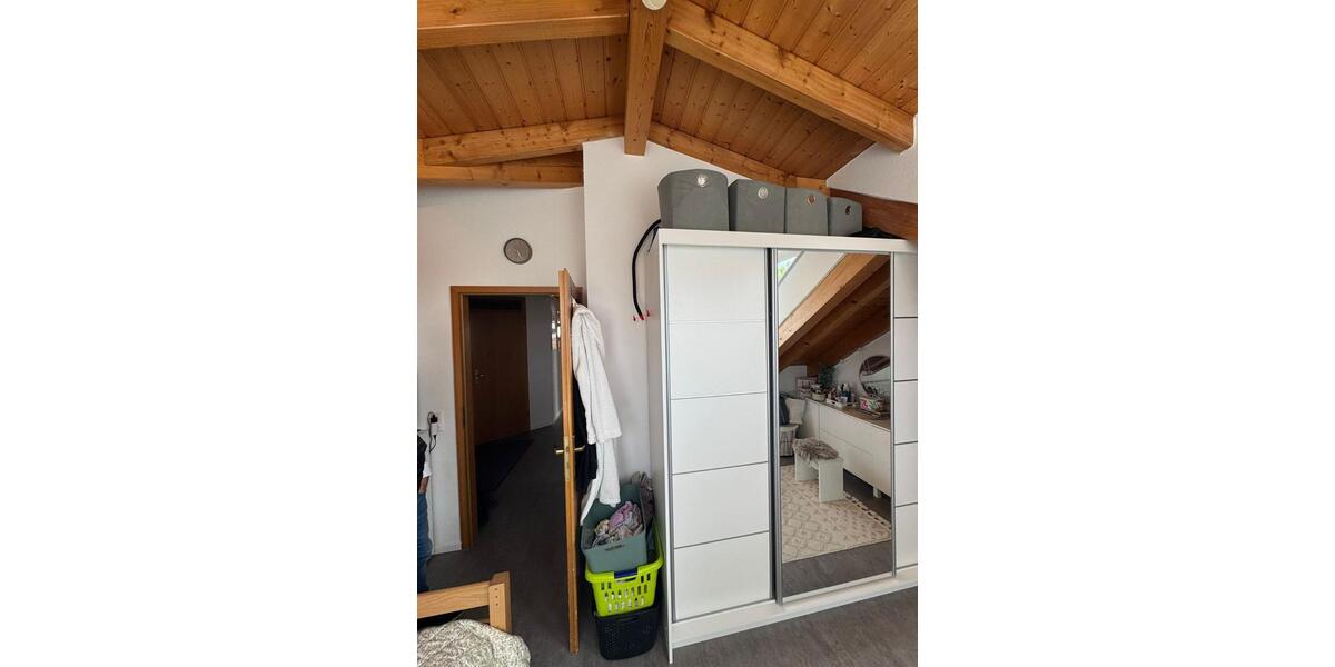 Maisonettenwohnung Neresheim - 4 Zimmer, 85 m&sup2;, 990&euro; | Angebot:25047577