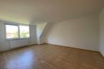 Gefunden! Praktische sonnige 2-Raum-Wohnung im DG
