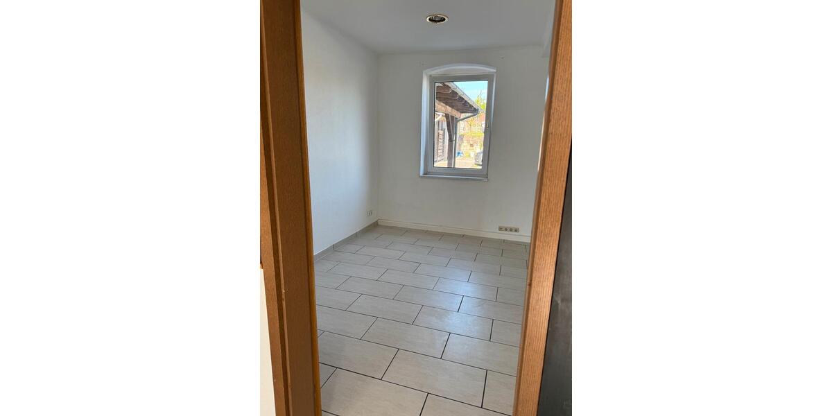 Erdgeschoßwohnung Oebisfelde-Weferlingen Döhren - 2.5 Zimmer, 70 m&sup2;, 700&euro; | Angebot:26463269