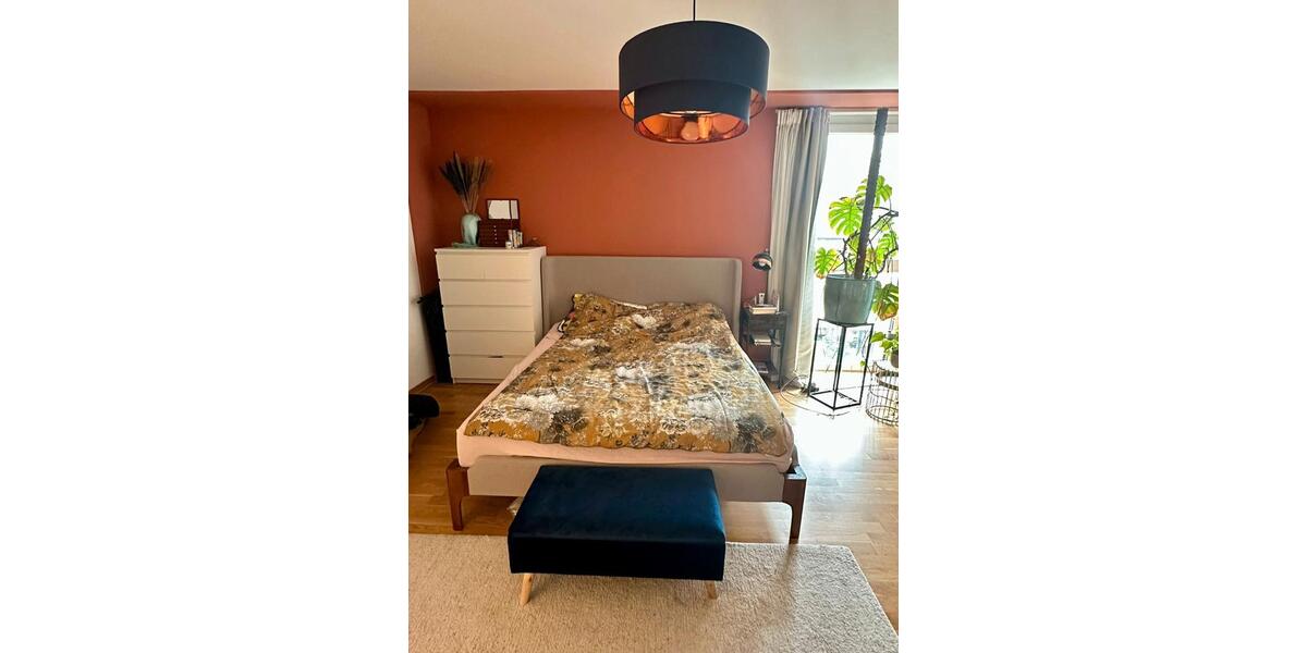 Etagenwohnung Düsseldorf Stadtbezirk 5 - 1 Zimmer, 120 m&sup2;, 800&euro; | Angebot:26233320