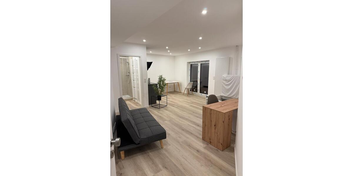 Single Wohnung Finanzschüler Effizienzhaus Balkon 1 zimmer