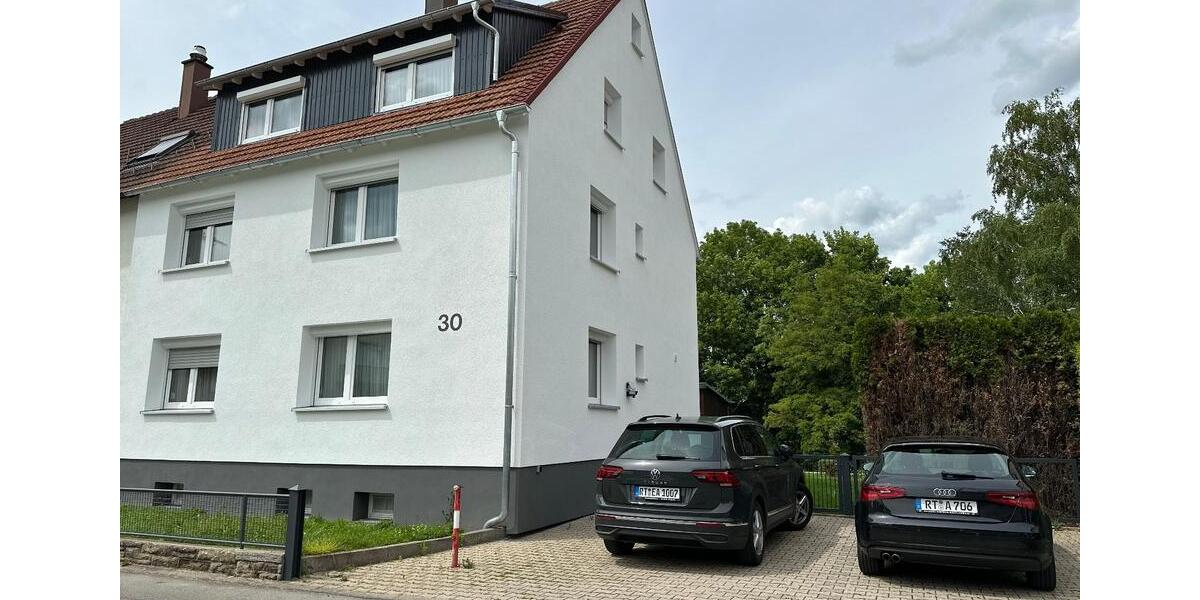 Etagenwohnung Dettingen an der Erms - 3 Zimmer, 60 m&sup2;, 1.950&euro; | Angebot:24590407