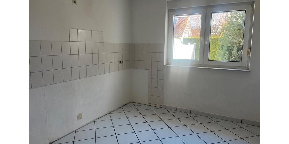 Erdgeschoßwohnung Northeim - 3 Zimmer, 90 m&sup2;, 900&euro; | Angebot:26249488