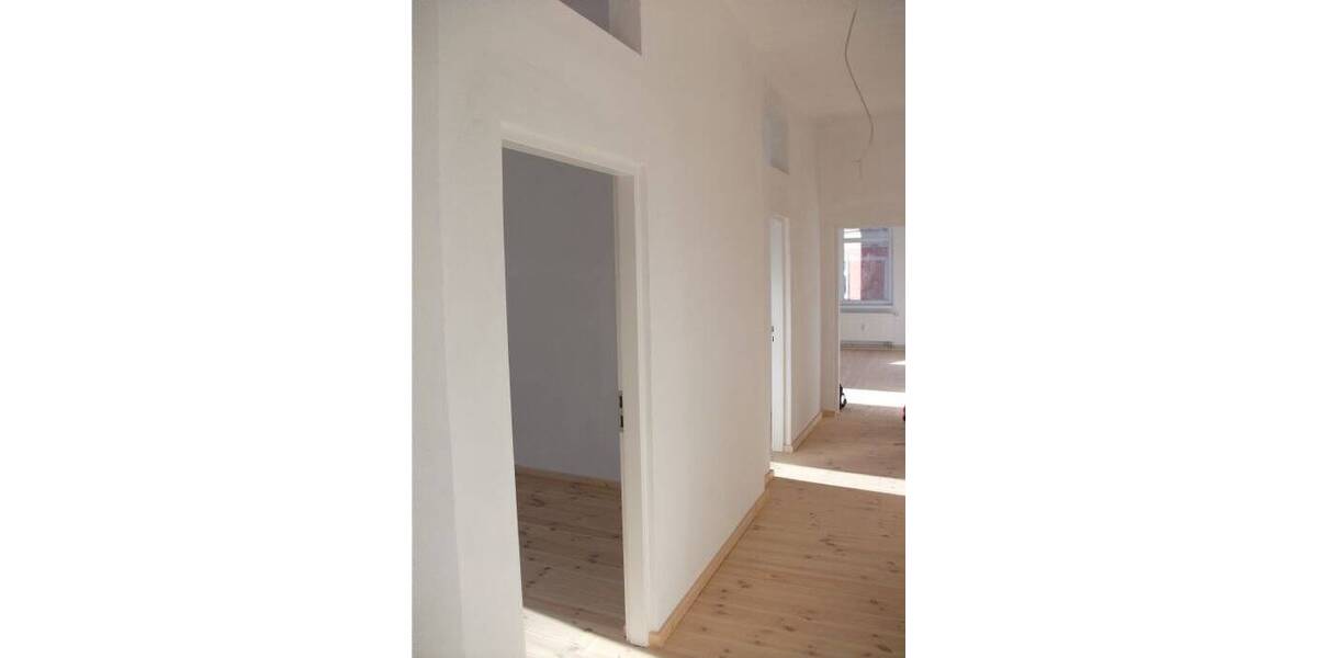 Zimmer Chemnitz Sonnenberg - 5 Zimmer, 107 m&sup2;, 616&euro; | Angebot:26141096