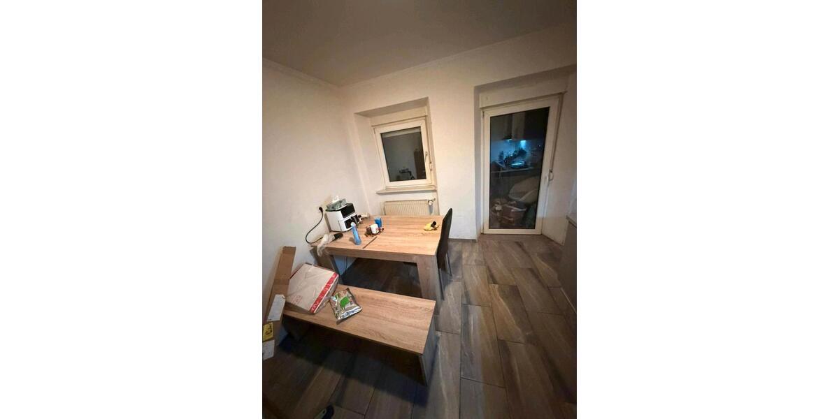 Etagenwohnung Ludwigshafen am Rhein - 1 Zimmer, 15 m&sup2;, 470&euro; | Angebot:25055514