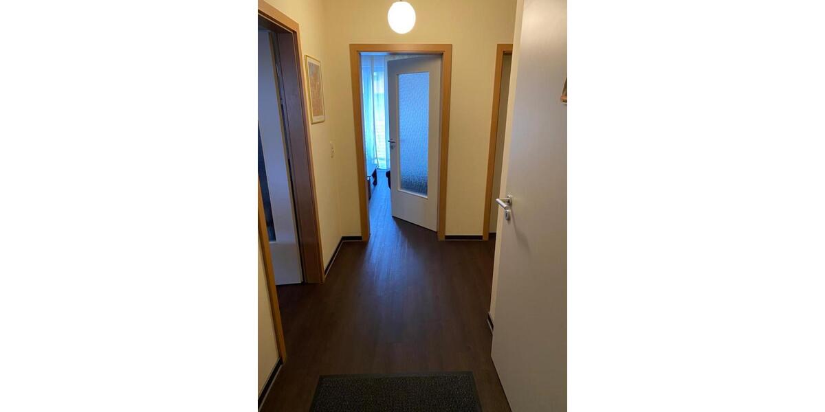 Etagenwohnung Waren (Müritz) - 2 Zimmer, 43 m&sup2;, 473&euro; | Angebot:25963472