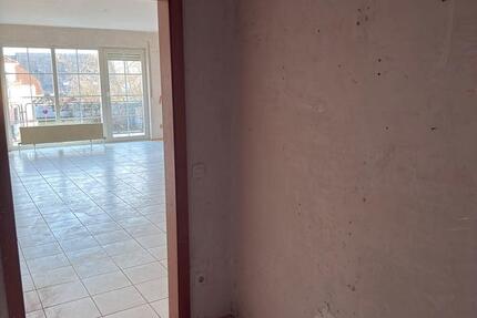 Wohnung Staufenberg - 3 Zimmer, 90 m&sup2;, 850&euro; | Angebot:25395533