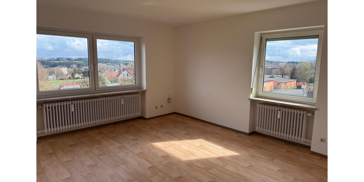 Etagenwohnung Schönwald - 3 Zimmer, 81 m&sup2;, 580&euro; | Angebot:26220531