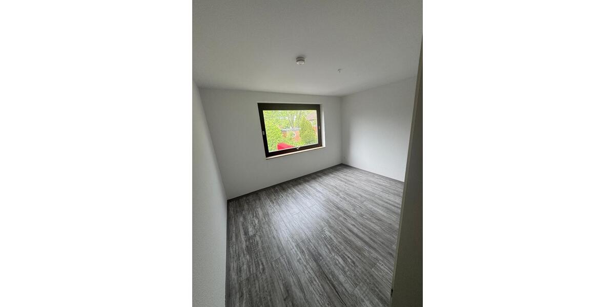 Etagenwohnung Nienhagen - 3 Zimmer, 92 m&sup2;, 920&euro; | Angebot:26587362