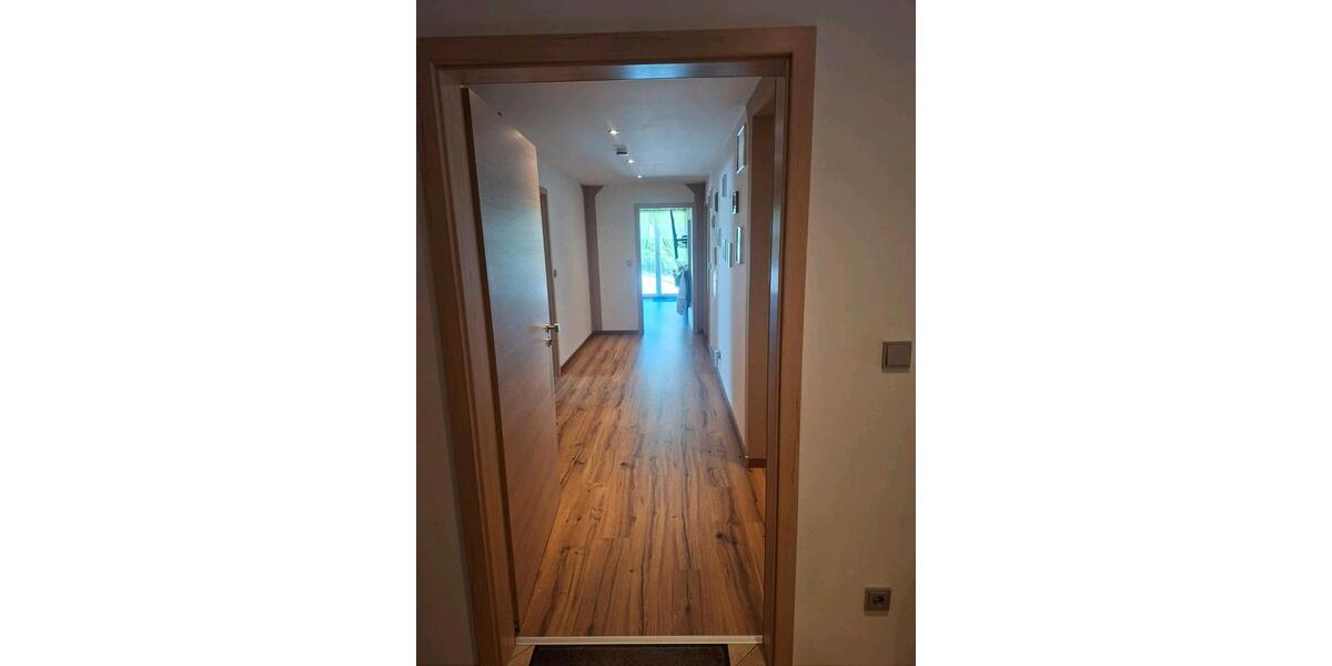Dachgeschoßwohnung Windorf - 2 Zimmer, 86 m&sup2;, 800&euro; | Angebot:26413608