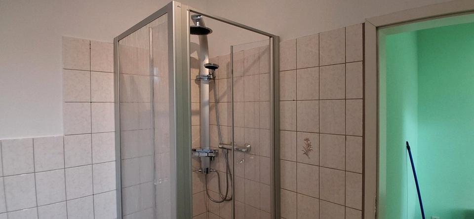 Etagenwohnung Groitzsch - 2 Zimmer, 70 m&sup2;, 490&euro; | Angebot:25831506