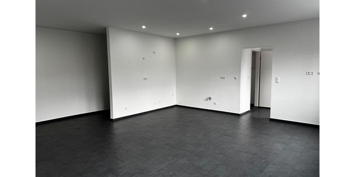 Erdgeschoßwohnung Karlsruhe Knielingen - 2 Zimmer, 80 m&sup2;, 1.320&euro; | Angebot:25870572