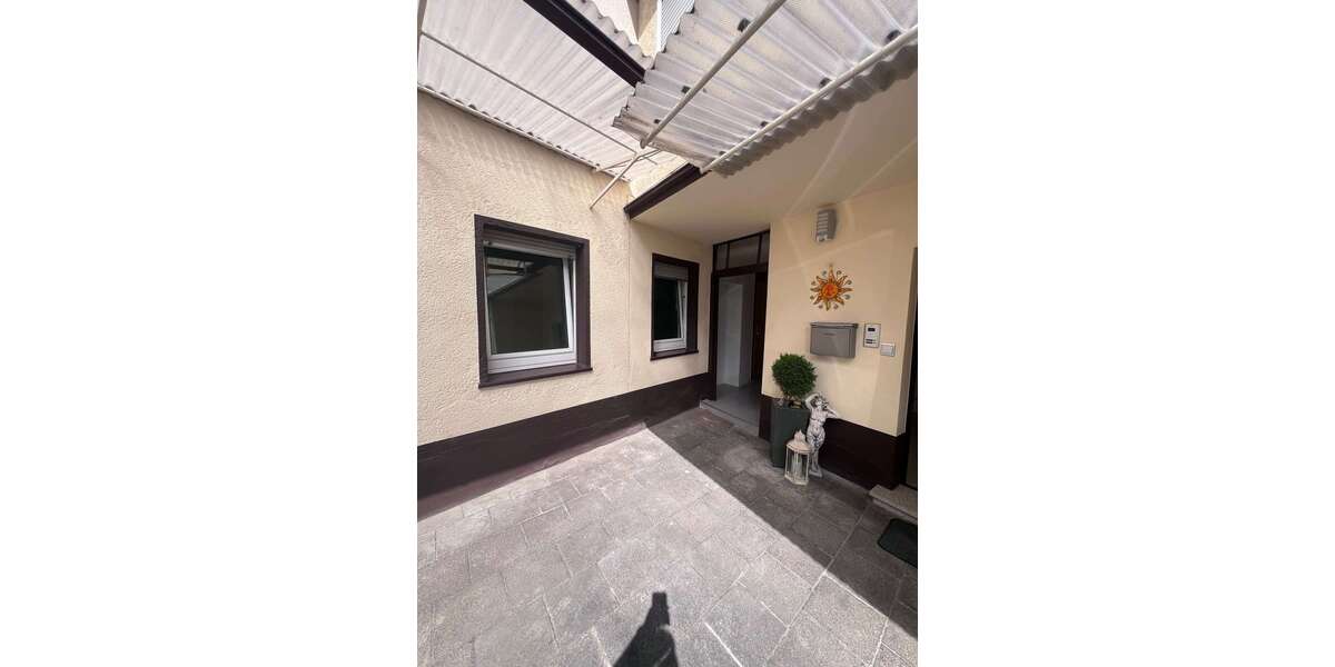 Etagenwohnung Wöllstadt - 2 Zimmer, 70 m&sup2;, 830&euro; | Angebot:27223036