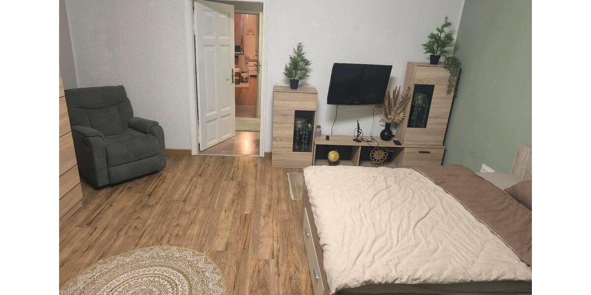 Etagenwohnung Luckenwalde - 4 Zimmer, 105 m&sup2;, 950&euro; | Angebot:26340439