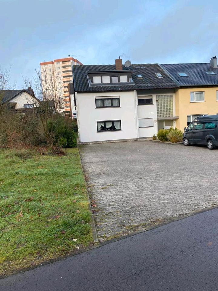 St. Ingbert Dachgeschoßwohnung 2ZKB Loggia, Stellplatz