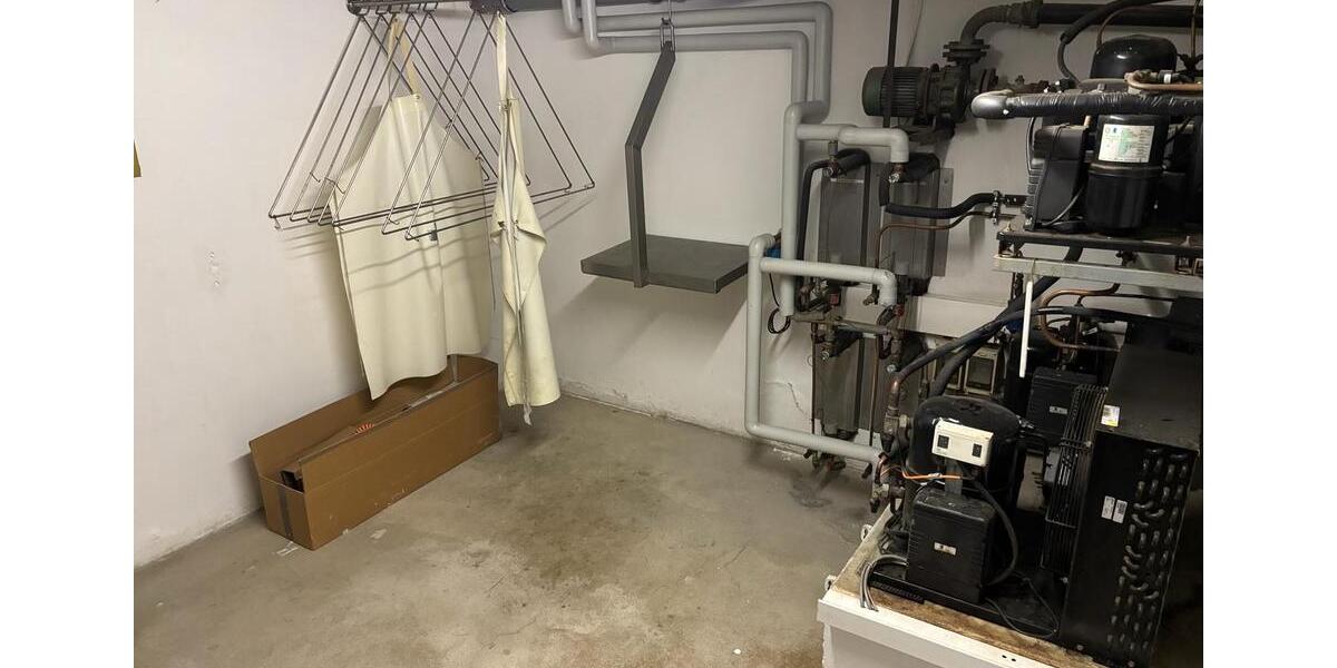 Gewerbeobjekt Deggendorf - 800&euro; | Angebot:25049083