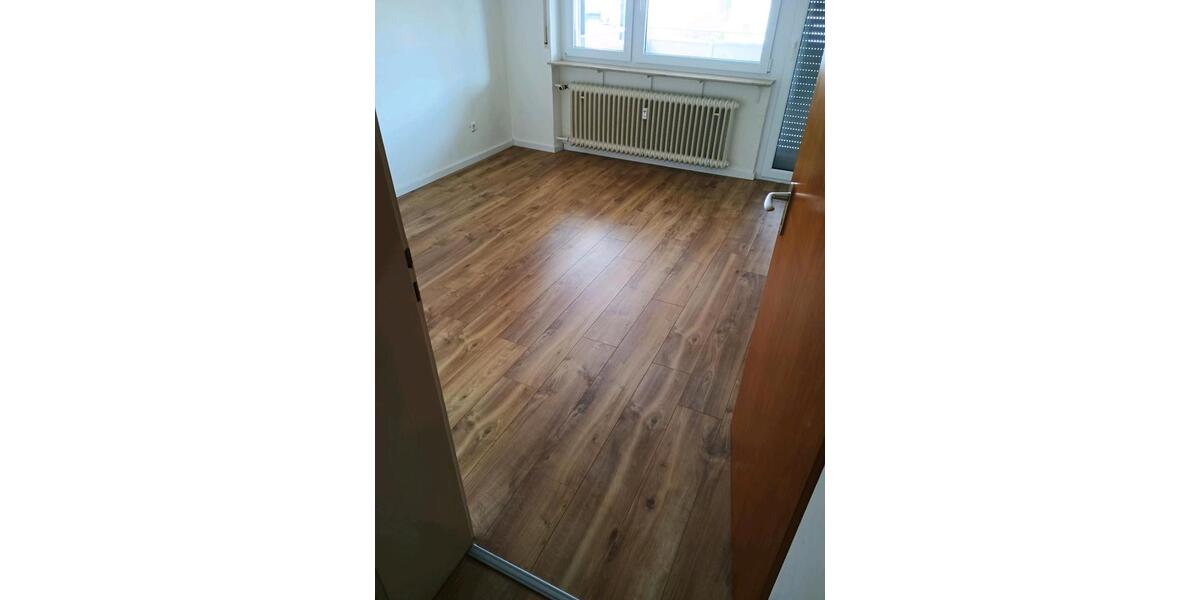 Etagenwohnung Ulm Obertalfingen - 3 Zimmer, 80 m&sup2;, 1.230&euro; | Angebot:25719356