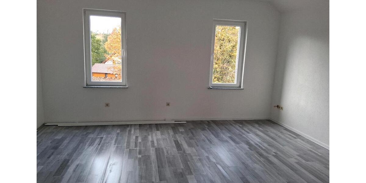 Dachgeschoßwohnung Hohenroda - 3 Zimmer, 550&euro; | Angebot:23269019