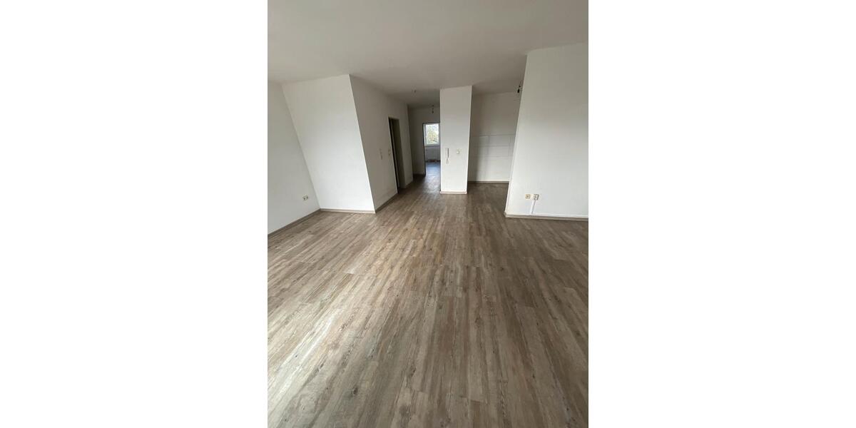 Etagenwohnung Ronnenberg - 3 Zimmer, 78 m&sup2;, 709&euro; | Angebot:26545468