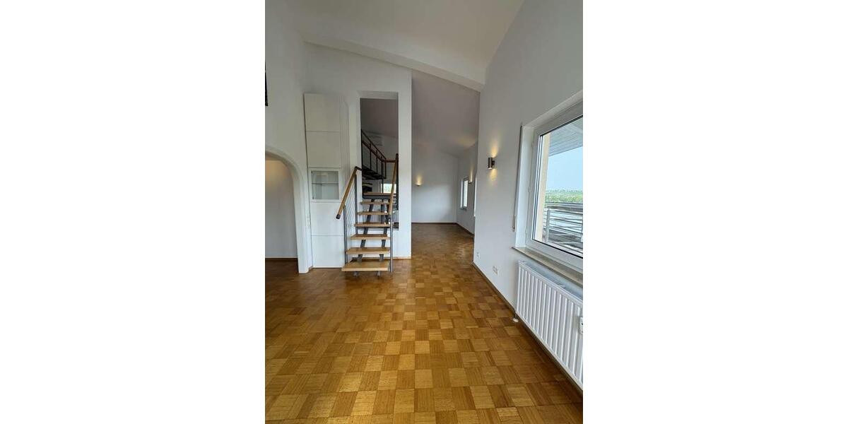 Einfamilienhaus Stuttgart Bad Cannstatt - 1 Zimmer, 86 m&sup2;, 1.550&euro; | Angebot:26614157