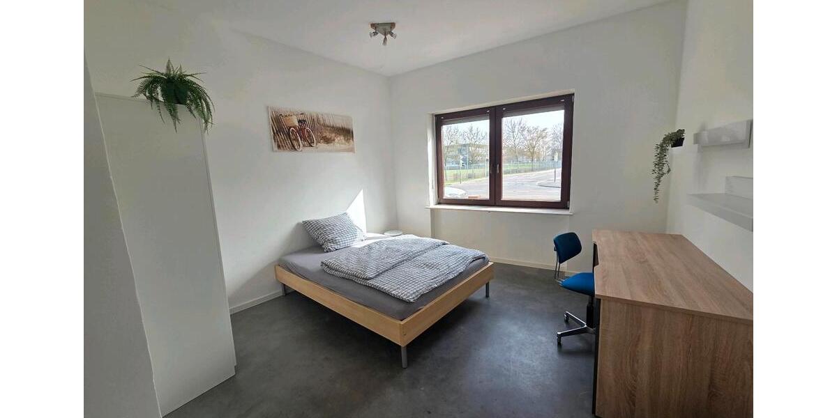 Erdgeschoßwohnung Waldsee - 5 Zimmer, 160 m&sup2;, 445&euro; | Angebot:25892173