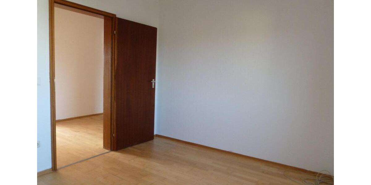 Etagenwohnung Volkach - 3 Zimmer, 105 m&sup2;, 1.000&euro; | Angebot:25282309
