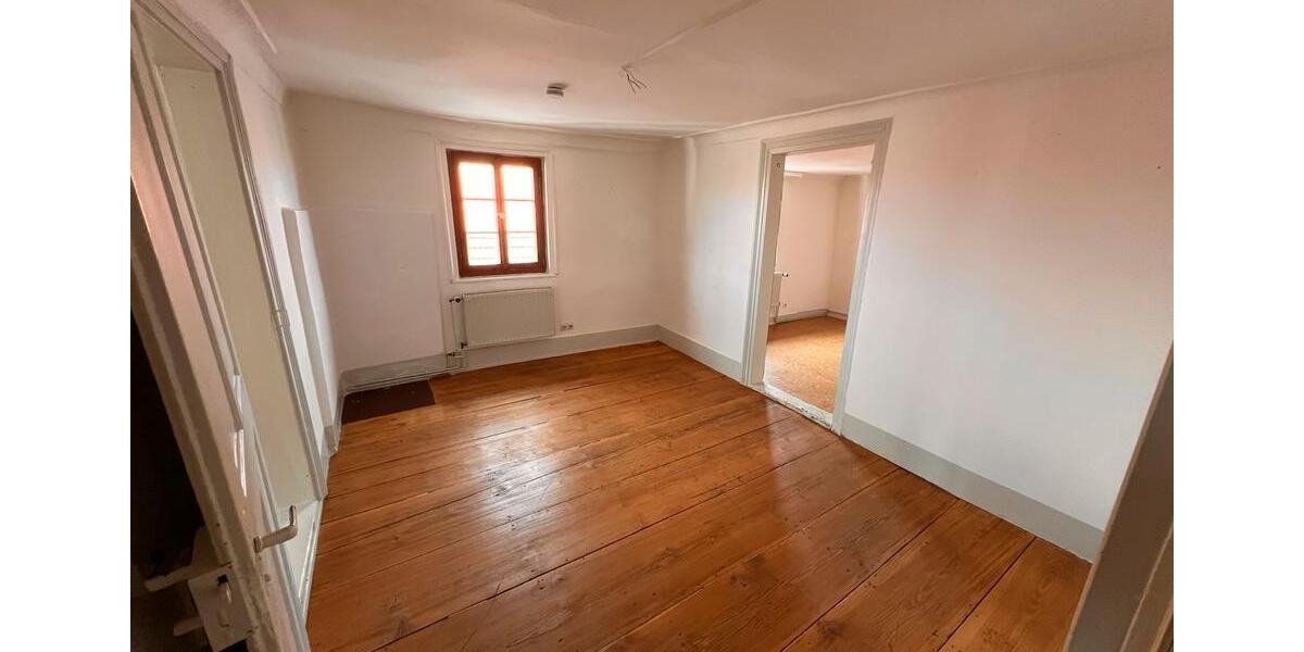 Etagenwohnung Hechingen - 5 Zimmer, 105 m&sup2;, 600&euro; | Angebot:26699903